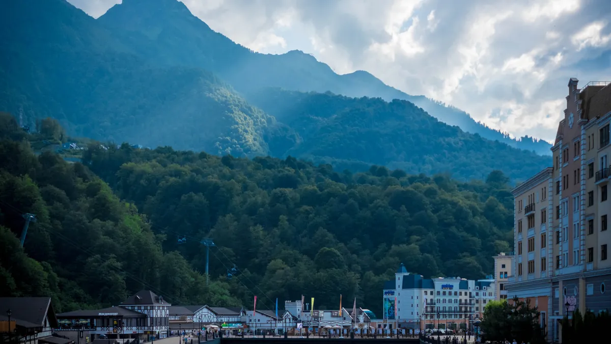 Rishikesh Weather by Month: When to Come for Yoga (and When to Avoid)